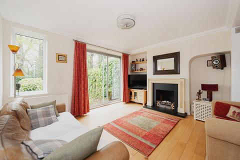 3 bedroom semi-detached house for sale - Lower Wood Road, Claygate,
