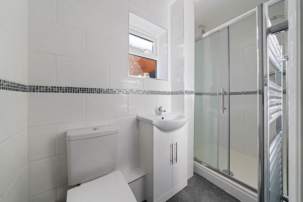 Anglesey Close Downstairs WC.jpg