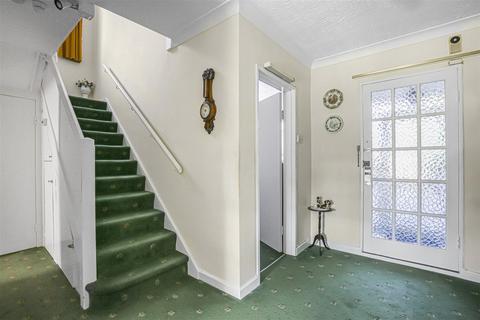 111 Green Dragon Lane, London, N21 1HE