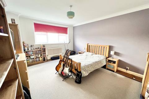 1 bedroom apartment for sale, Marine Drive, Brighton BN2