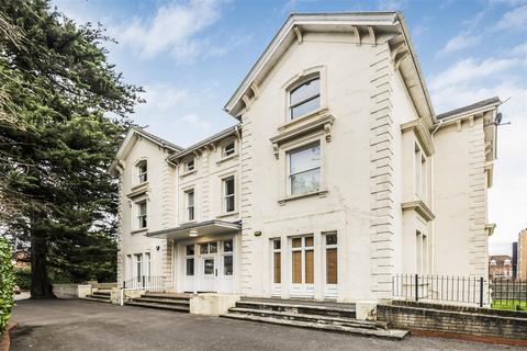 2 bedroom apartment for sale, 3 Kendrick Road, Reading, RG1