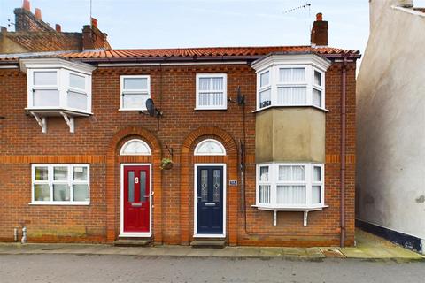 2 bedroom semi-detached house for sale, Middle Street South, Driffield