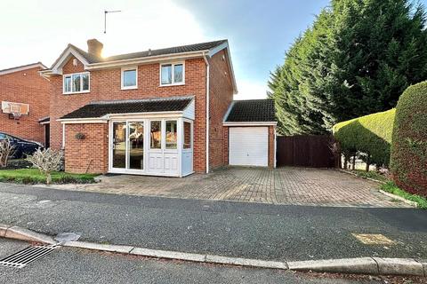 4 bedroom detached house for sale - Icknield Drive, West Hunsbury, Northampton NN4