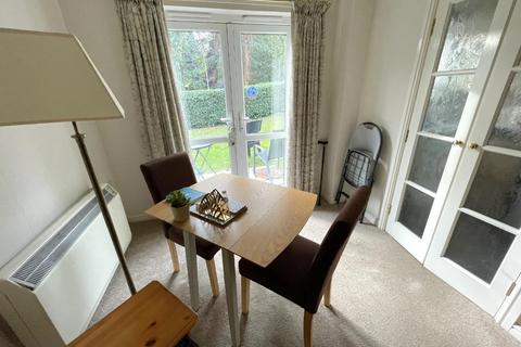 1 bedroom retirement property for sale, Cwrt Beaufort, Palmyra Court, West Cross, Swansea