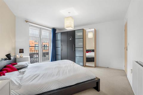 2 bedroom flat for sale - Basin Road, Worcester