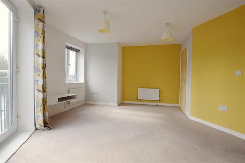 2 bedroom flat for sale, Basin Road, Worcester