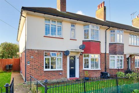 80 Godley Road, London, SW18 3HD
