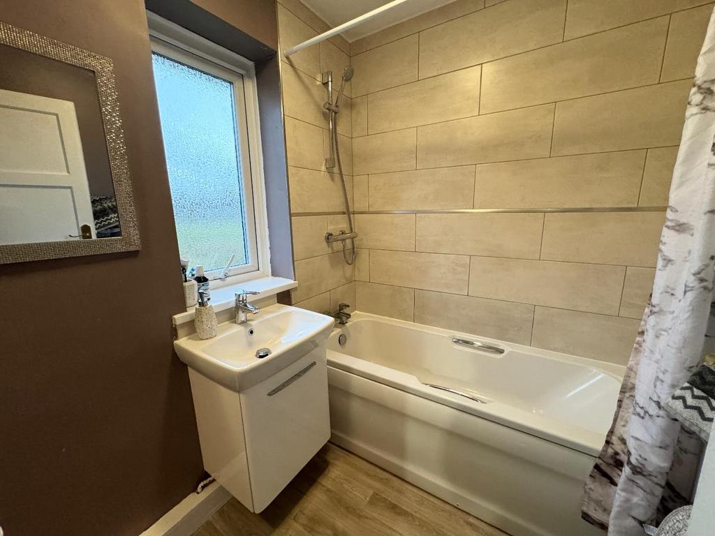 Bathroom/w.c.