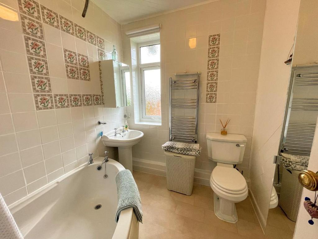 Bathroom/w.c.