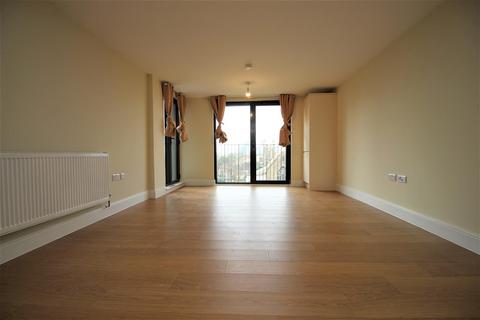 1 bedroom apartment to rent, High Road, Ilford IG1