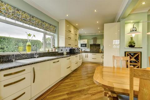 4 bedroom detached house for sale - Higher Clovelly, Bideford