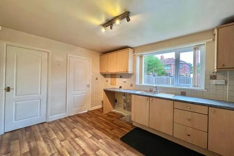 3 bedroom semi-detached house for sale, Longfields Crescent, Hoyland, Barnsley