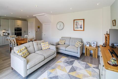 11 Fountains Close, Wakefield, WF1 4FW