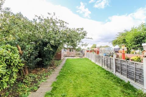 50 First Avenue, Wakefield, WF1 2HS