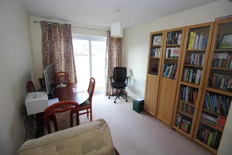 42 Charles Close, Thornbury, Bristol, BS35 1LW