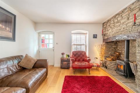 187 High Street, Oldland Common, Bristol, BS30 9QG