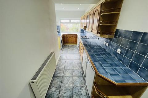 3 bedroom terraced house to rent, BPC00978 Southmead Road, Westbury-on-Trym, BS10