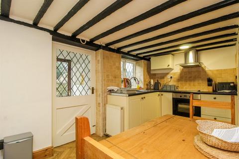 3 Crab Lane, Newmillerdam, Wakefield, WF2 7SU