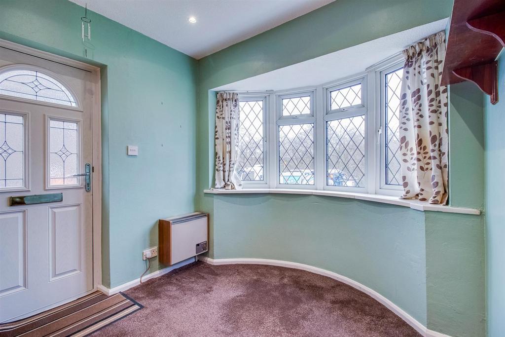 Canal Lane, Wakefield WF3 2 bed semidetached bungalow for sale £190,000