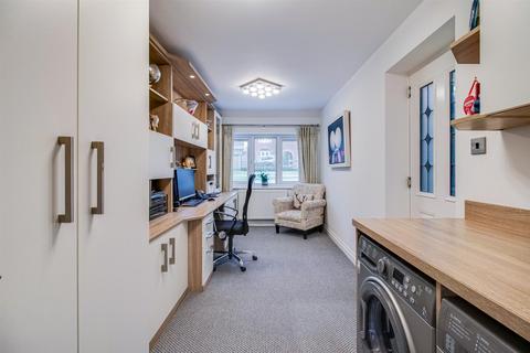 3 Welburn Close, Sandal, Wakefield, WF2 6QZ