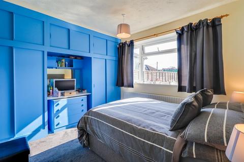 3 bedroom semi-detached bungalow for sale, Howard Crescent, Wakefield WF4