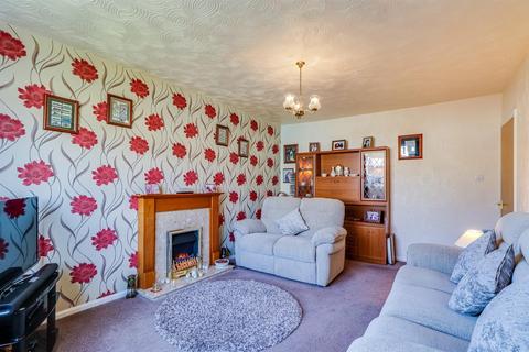 3 bedroom semi-detached bungalow for sale, Howard Crescent, Wakefield WF4