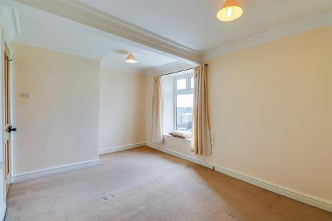 7 Allison Terrace, Kirkhamgate, Wakefield, WF2 0SL