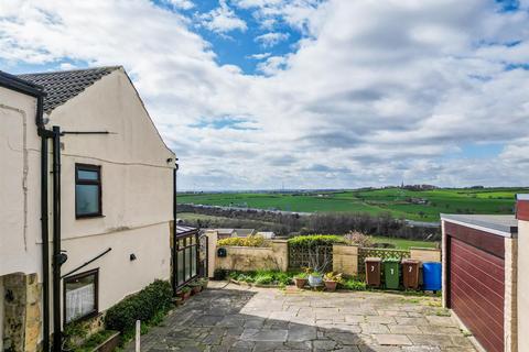7 Allison Terrace, Kirkhamgate, Wakefield, WF2 0SL