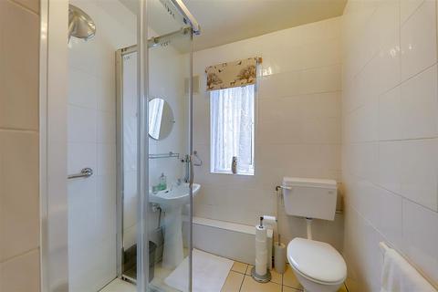 11 Sackville Crescent, Worthing, BN14 8BP