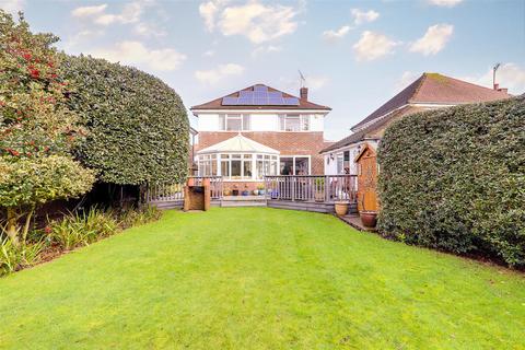 3 bedroom detached house for sale - Broomfield Avenue, Thomas A Becket, Worthing