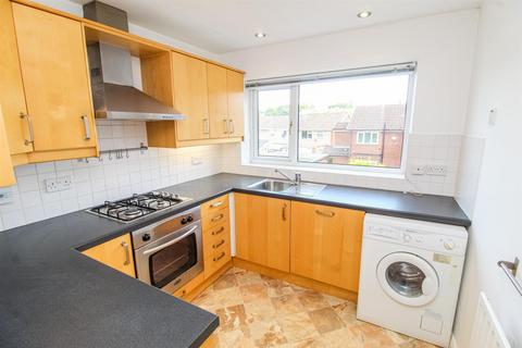 2 bedroom flat for sale, Lake View Flats, Wakefield WF2