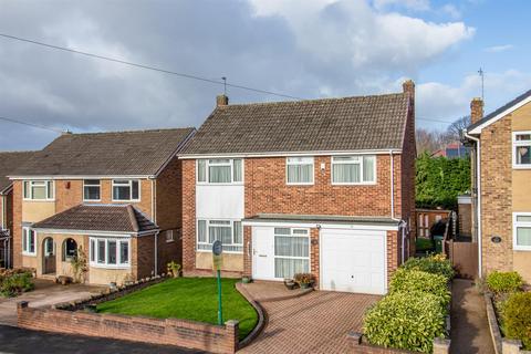 4 bedroom detached house for sale, Lennox Drive, Wakefield WF2
