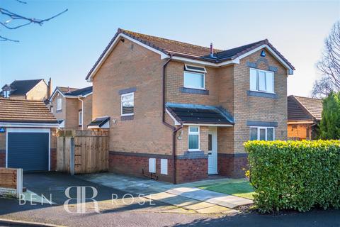 3 bedroom detached house for sale, Kingswood Road, Leyland