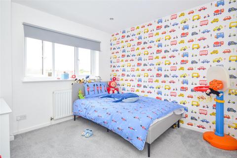 23 Badger Close, Durkar, Wakefield, WF4 3QD