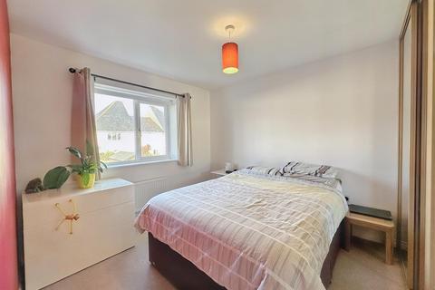 52 Penwethers Crescent, Truro, TR1 3GH