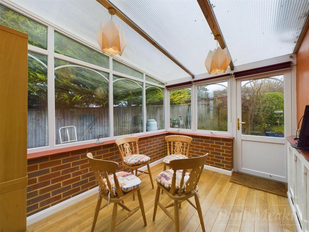 Breakfast room