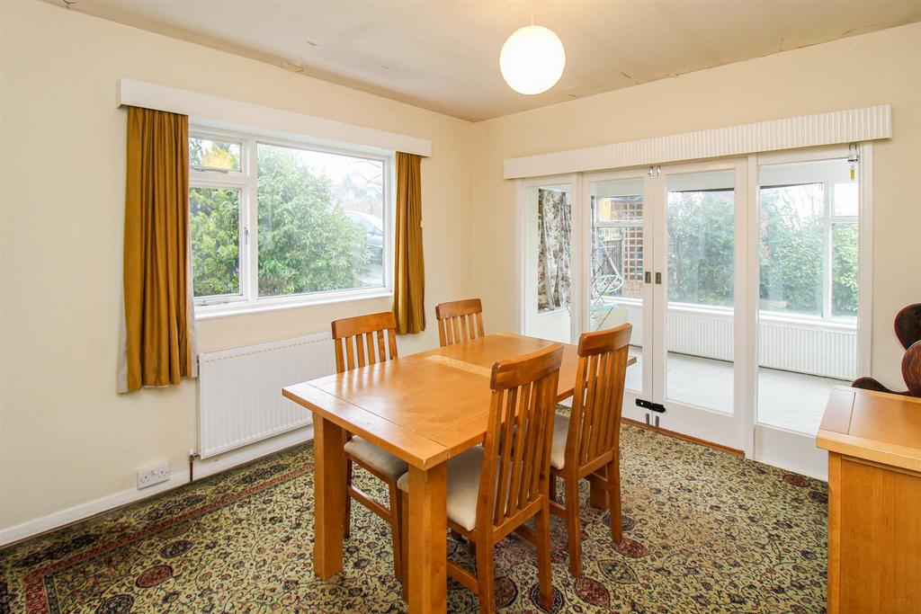 Separate dining room
