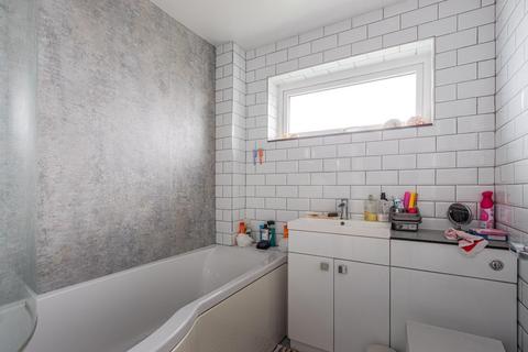 21 Barberry Rise, Penarth, CF64 2RB