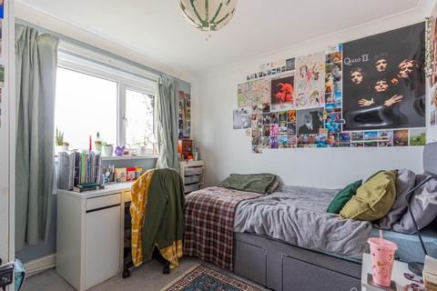 21 Barberry Rise, Penarth, CF64 2RB