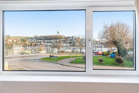 2 bedroom apartment for sale, North Embankment, Dartmouth