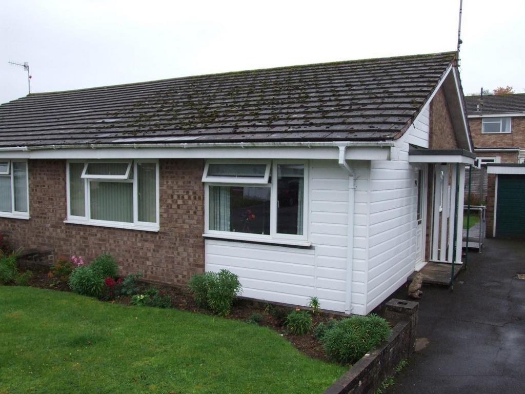 95 Ford road Lettings Front.jpg