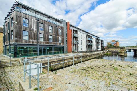 2 bedroom penthouse for sale, Hebble Wharf, Wakefield WF1