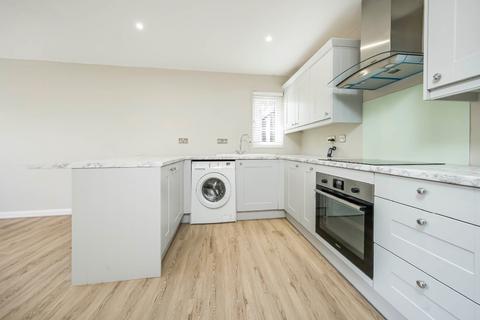 1 bedroom apartment for sale, Cobham Gate, Freelands Road, Cobham