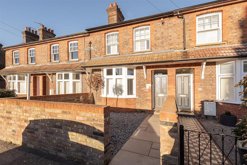 Cornwall Road, Harpenden 3 bed terraced house for sale £825,000