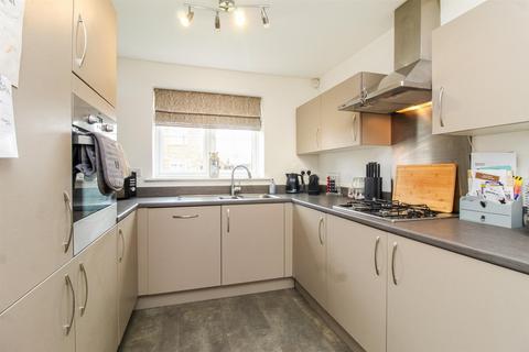 3 bedroom detached house for sale, Clarke Hall Court, Wakefield WF1