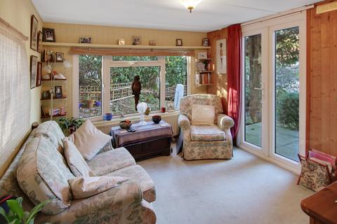 1 bedroom park home for sale, Turners Hill Park, Turners Hill, Crawley, RH10