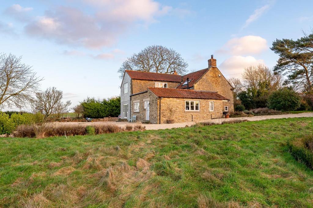 Terrington, York 4 bed detached house for sale £710,000