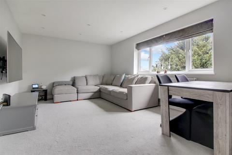 2 bedroom apartment for sale, Lichfield Grove, Finchley, London