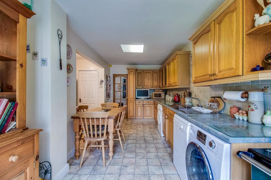 Kitchen diner