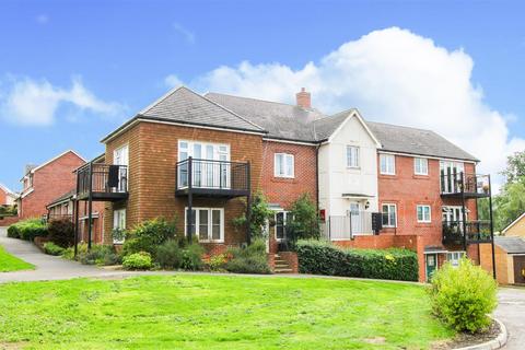 3, Henry Court Allamand Close, Church Crookham, Fleet, GU52 8AR